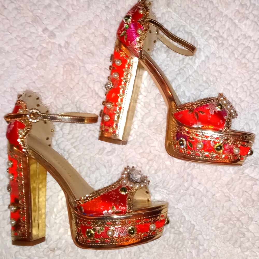Azalea Wang Aim For The Eyes Platform Heels